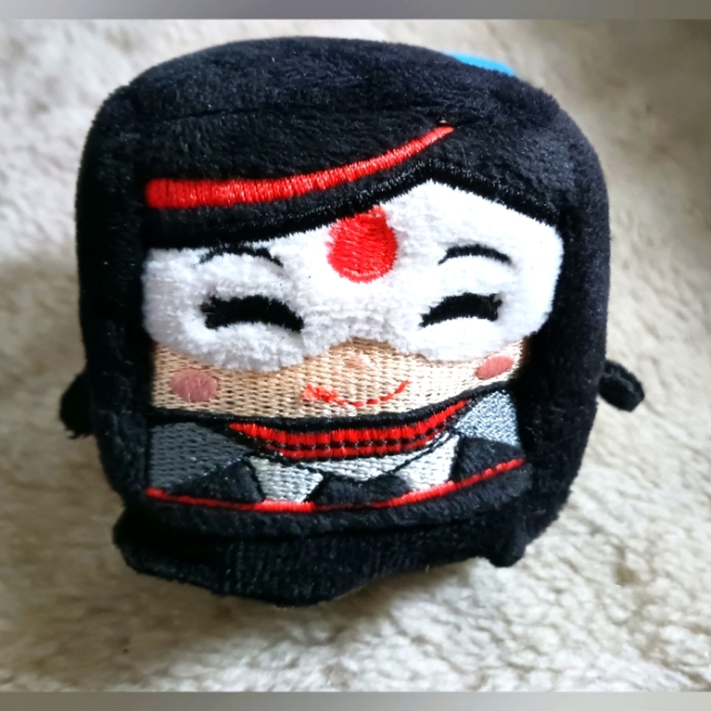 Katana Kawaii Cube Super Hero Girls nwt